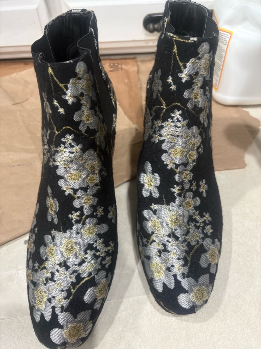 Anne Klein Floral Brocade Ankle Booties Size 9M